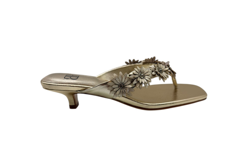 SANDALIA DEDO FLORES