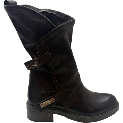 BOTA MOTERA